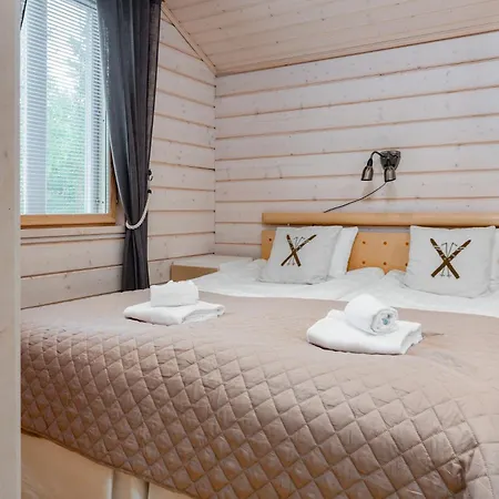 Hutiputti A, Pool - & Golf Apartment *